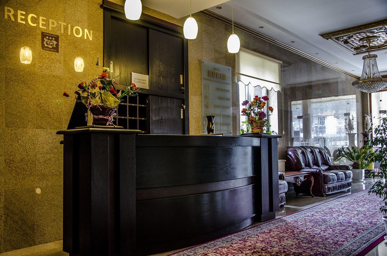 Rubis Hotel Rudozem Eksteriør billede